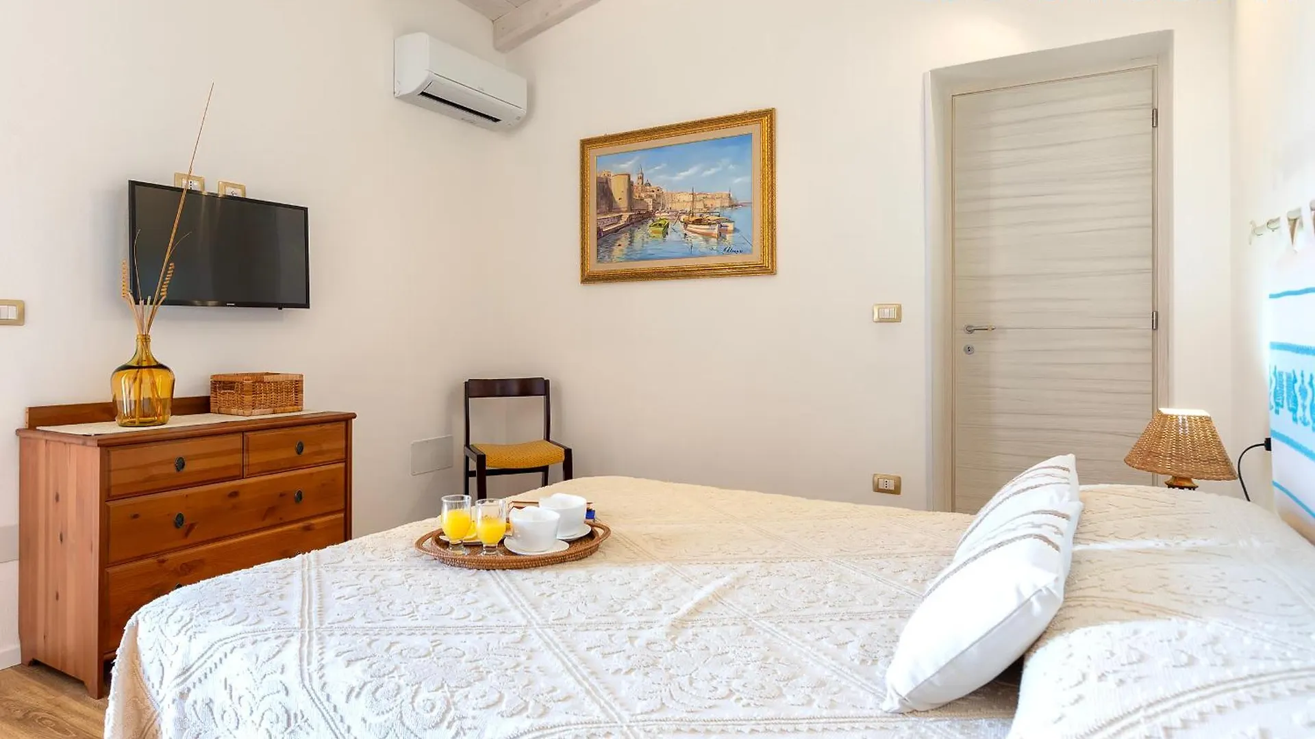 Clicksardegna Villa Dei Limoni With Pool Close To The Beach Fertilia